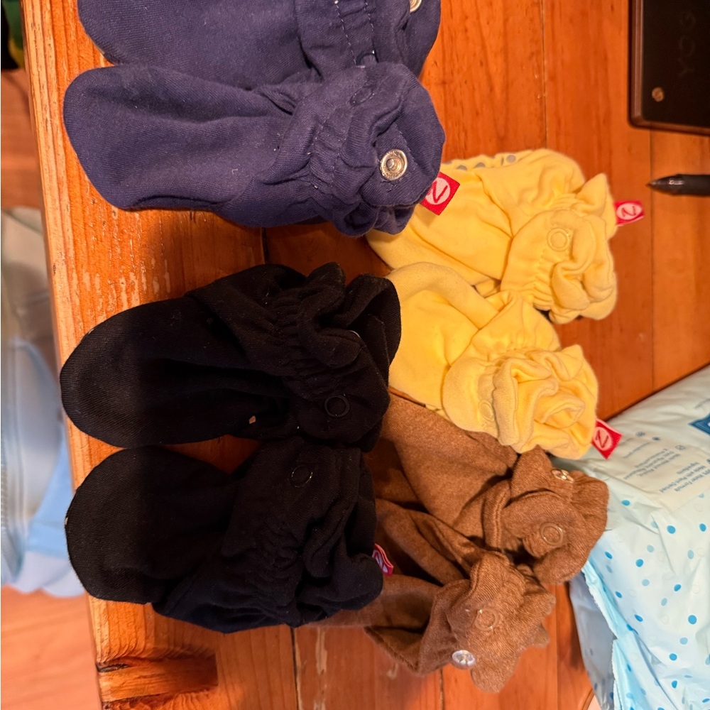 Zutano Organic Cotton Baby Booties 6 months